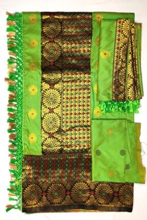 New Pat Dokhona with Fasra and blouse material