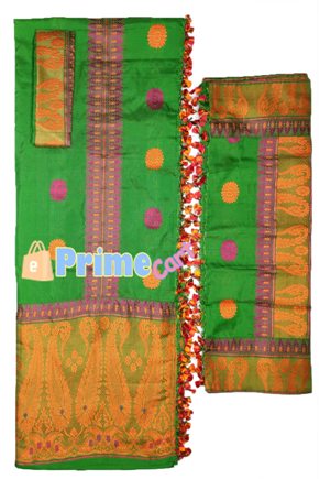 Pat Dokhona with Fasra and blouse material